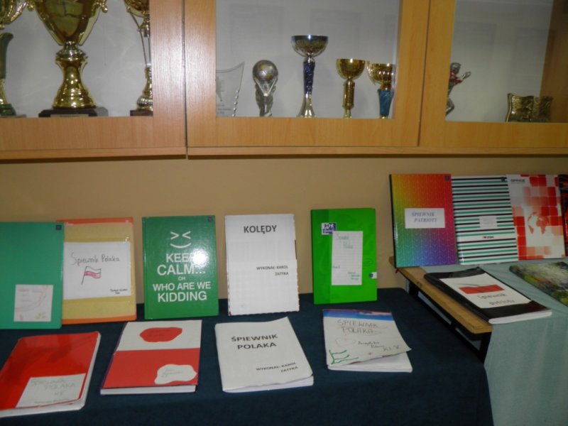 Wystawa - Śpiewniki Partiotyczne